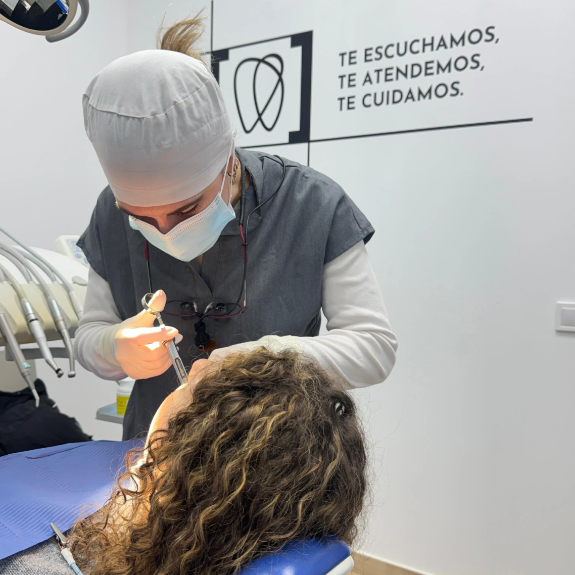 Revisión a paciente Tossal dental valencia torrefiel