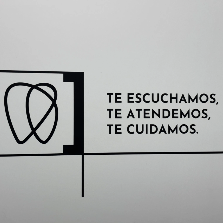 logo tossal dental valencia